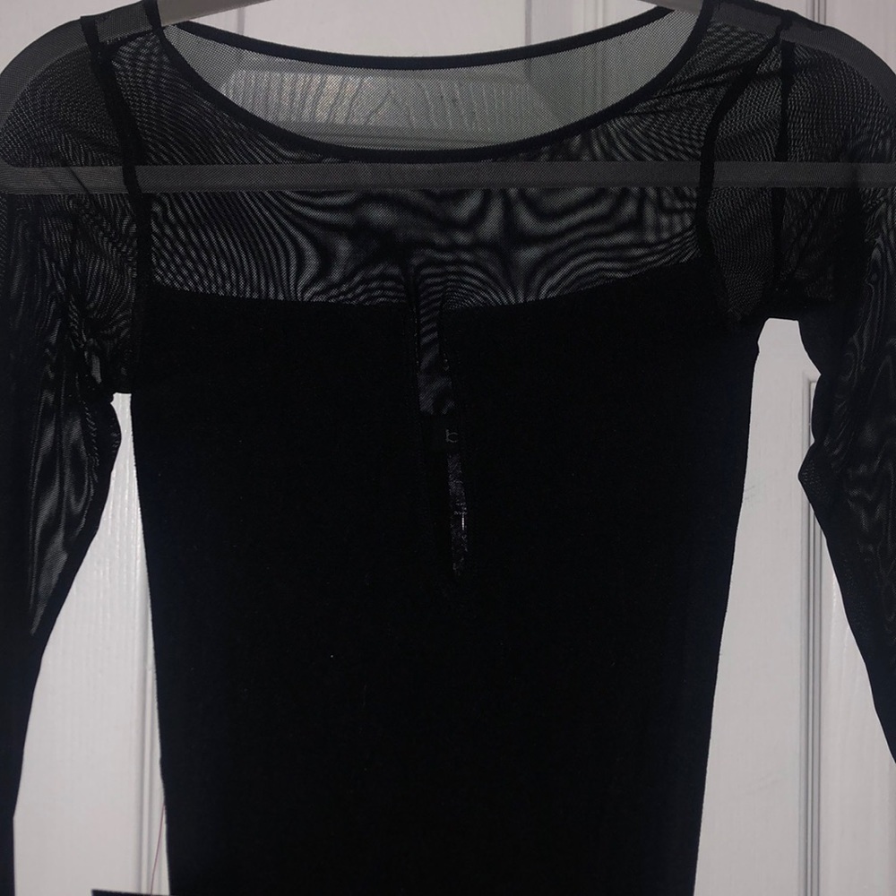 Bebe dress. Mesh neckline and sleeves